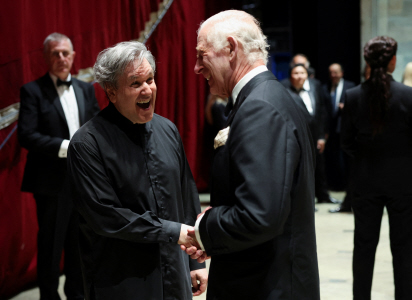 EL REY CARLOS III ASISTE A LA ROYAL OPERA DE LONDRES EN HOMENAJE AL DIRECTOR ANTONIO PAPPANO