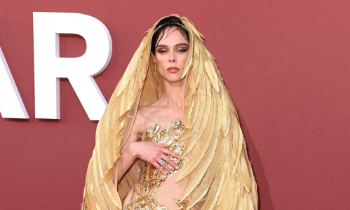 COCO ROCHA DESLUBRA EN LA GALA AMFAR CINE CONTRA EL SIDA, EN EL 77º FESTIVAL DE CANNES