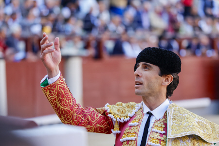 JUAN ORTEGA, ALEJANDRO TALAVANTE Y TOMÁS RUFO TOREAN EN LAS VENTAS