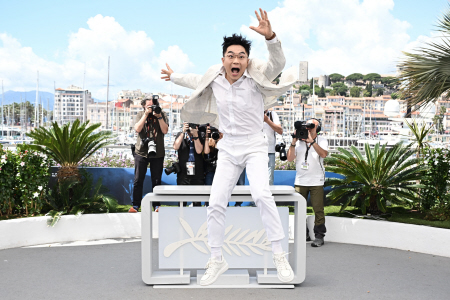 PHOTOCALL DE "SHE'S GOT NO NAME" EN LA 77ª EDICIÓN DEL FESTIVAL DE CINE DE CANNES