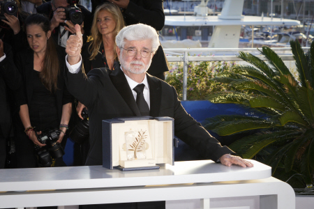 GEORGE LUCAS Y LOS DEMAS GANADORES DE LA PALMA DE ORO POSAN EN EL FESTIVAL DE CINE DE CANNES